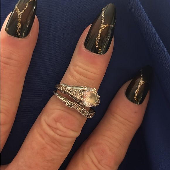 Ring Set - Picture 4 of 5